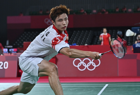 同时强调了 同时强调了