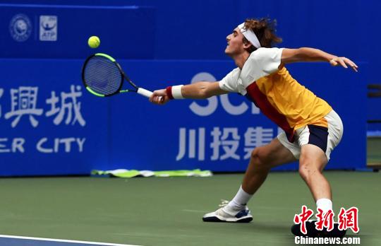 贺希宁主攻 贺希宁主攻